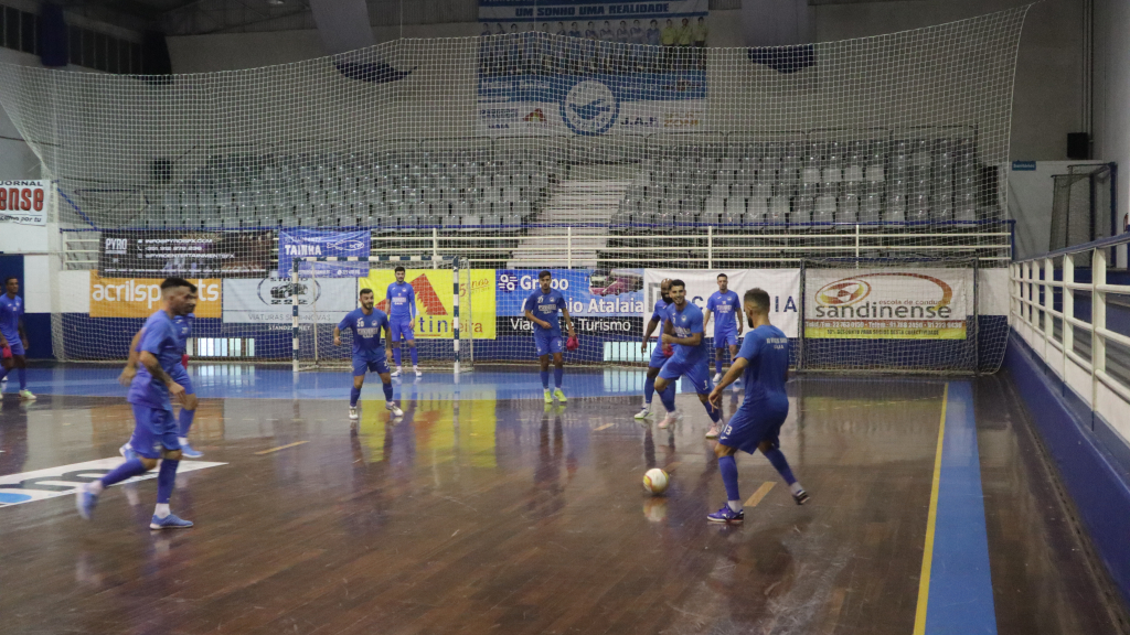 Modicus Bruval prepara reta final da I Fase para vencer todos os jogos