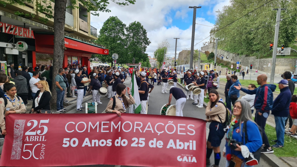 A Avenida da República festejou os 50 anos do 25 de Abril.